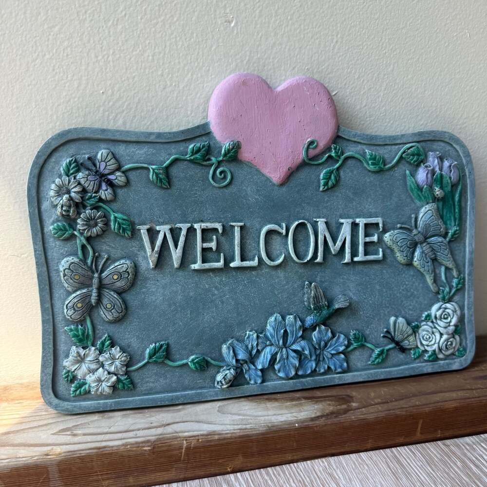 Vintage Floral Butterfly and Hummingbird Welcome Wall Plaque with Heart Motif